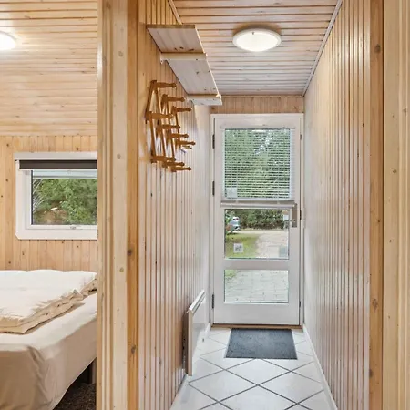With Sauna And Nature Ferienhaus *
